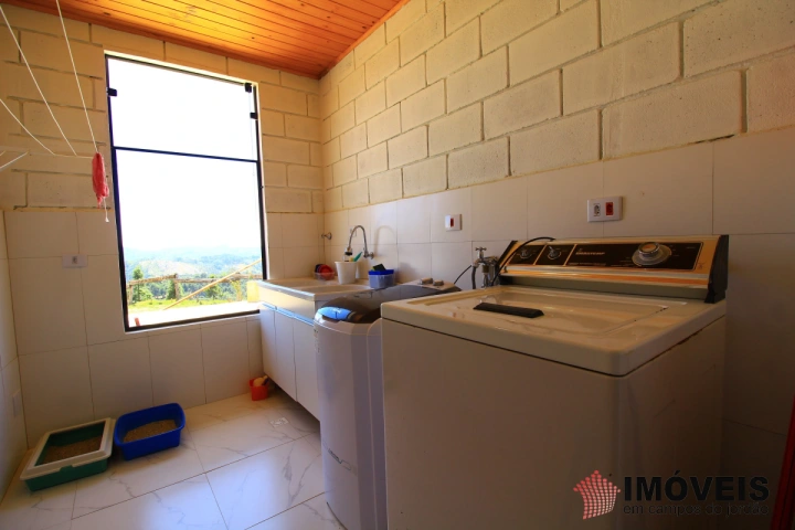 Casa Residencial para Venda - Campos do Jordão, Alto da Boa Vista - REF: 2124 Imagem da galeria de fotos: Casa Residencial para Venda - Campos do Jordão, Alto da Boa Vista - REF: 2124