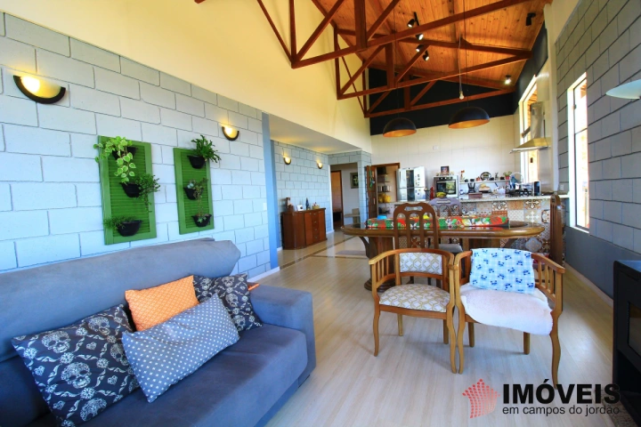 Casa Residencial para Venda - Campos do Jordão, Alto da Boa Vista - REF: 2124 Imagem da galeria de fotos: Casa Residencial para Venda - Campos do Jordão, Alto da Boa Vista - REF: 2124