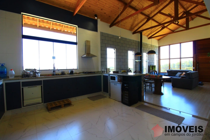 Casa Residencial para Venda - Campos do Jordão, Alto da Boa Vista - REF: 2124 Imagem da galeria de fotos: Casa Residencial para Venda - Campos do Jordão, Alto da Boa Vista - REF: 2124