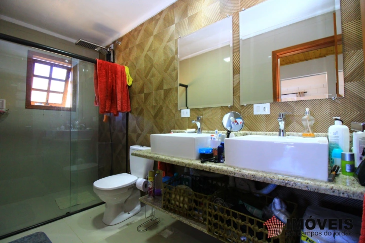 Casa Residencial para Venda - Campos do Jordão, Alto da Boa Vista - REF: 2124 Imagem da galeria de fotos: Casa Residencial para Venda - Campos do Jordão, Alto da Boa Vista - REF: 2124