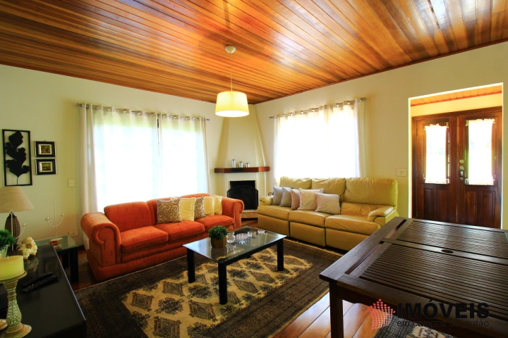 Casa Residencial para Venda - Campos do Jordão, Florestal Club - REF: 2125 Imagem da galeria de fotos: Casa Residencial para Venda - Campos do Jordão, Florestal Club - REF: 2125