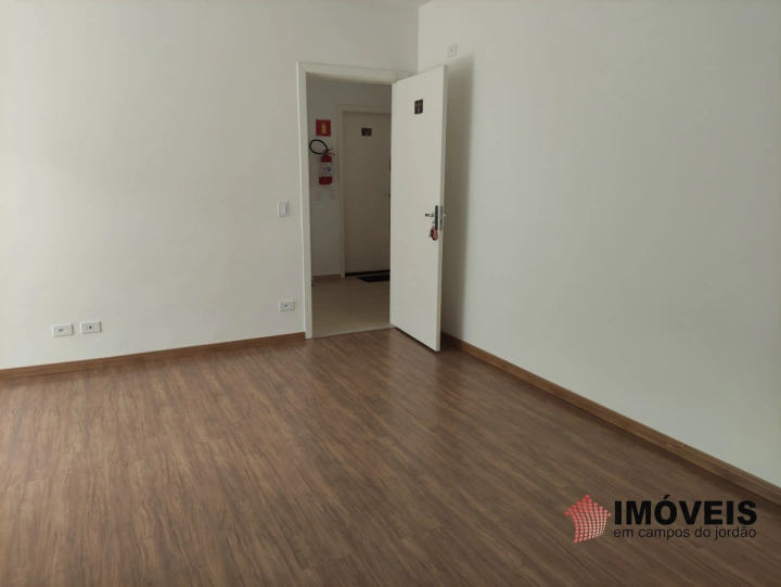 Imagem da galeria de fotos: Apartamento Residencial para Venda - Campos do Jordão, Jardim Elizabete - REF: 2131