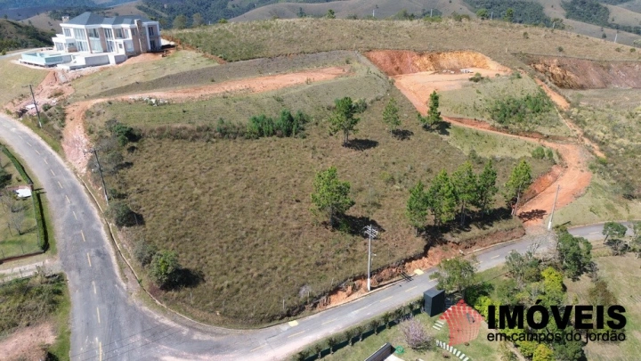 Terreno/Lote Residencial para Venda - Campos do Jordão, Iporanga - REF: 2135 Imagem da galeria de fotos: Terreno/Lote Residencial para Venda - Campos do Jordão, Iporanga - REF: 2135