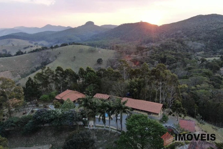 Sítio Rural para Venda - Campos do Jordão, Vila Abernéssia - REF: 2148 Imagem da galeria de fotos: Sítio Rural para Venda - Campos do Jordão, Vila Abernéssia - REF: 2148