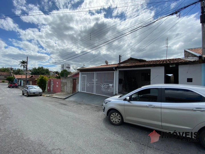 Casa Residencial para Venda - Taubaté, Água Quente - REF: 2179 Imagem da galeria de fotos: Casa Residencial para Venda - Taubaté, Água Quente - REF: 2179