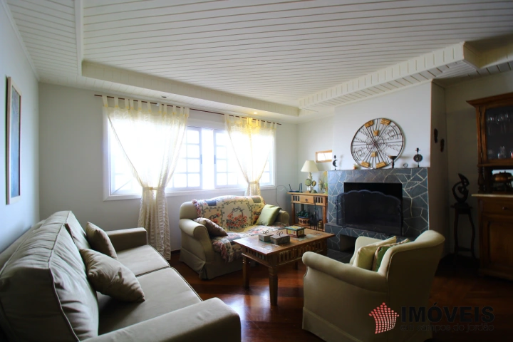 Apartamento Residencial para Venda - Campos do Jordão, Jaguaribe - REF: 2186 Imagem da galeria de fotos: Apartamento Residencial para Venda - Campos do Jordão, Jaguaribe - REF: 2186