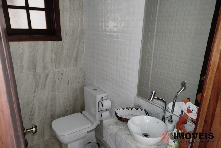 Casa Residencial para Venda - Campos do Jordão, Vila Porã - REF: 2211 Imagem da galeria de fotos: Casa Residencial para Venda - Campos do Jordão, Vila Porã - REF: 2211