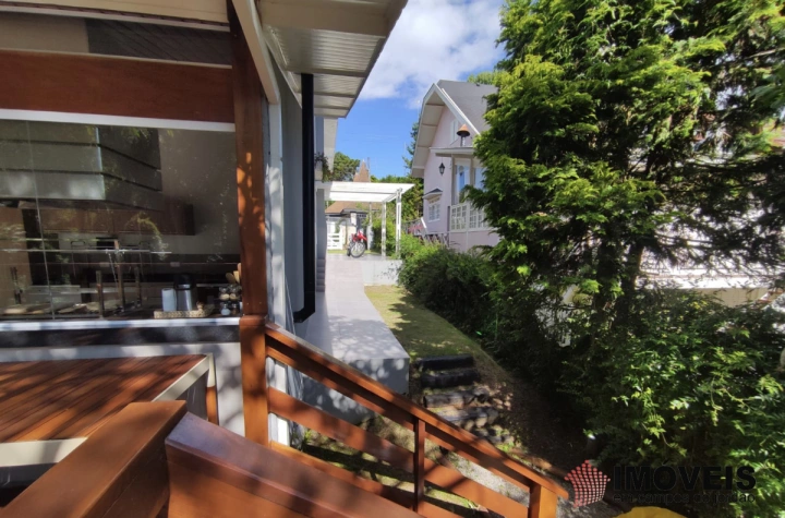 Casa Residencial para Venda - Campos do Jordão, Vila Porã - REF: 2214 Imagem da galeria de fotos: Casa Residencial para Venda - Campos do Jordão, Vila Porã - REF: 2214