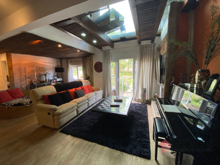 Apartamento Residencial para Venda - Campos do Jordão, Vila Capivari - REF: 2224 Imagem da galeria de fotos: Apartamento Residencial para Venda - Campos do Jordão, Vila Capivari - REF: 2224