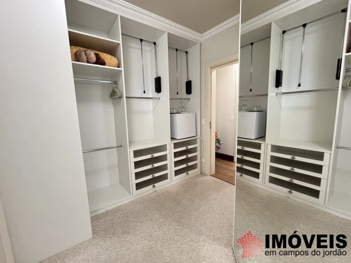 Casa Residencial para Venda - Campos do Jordão, Alto da Boa Vista - REF: 2613 Imagem da galeria de fotos: Casa Residencial para Venda - Campos do Jordão, Alto da Boa Vista - REF: 2613