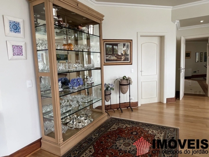 Casa Residencial para Venda - Campos do Jordão, Alto da Boa Vista - REF: 2613 Imagem da galeria de fotos: Casa Residencial para Venda - Campos do Jordão, Alto da Boa Vista - REF: 2613