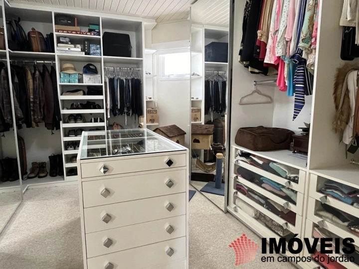 Casa Residencial para Venda - Campos do Jordão, Alto da Boa Vista - REF: 2613 Imagem da galeria de fotos: Casa Residencial para Venda - Campos do Jordão, Alto da Boa Vista - REF: 2613