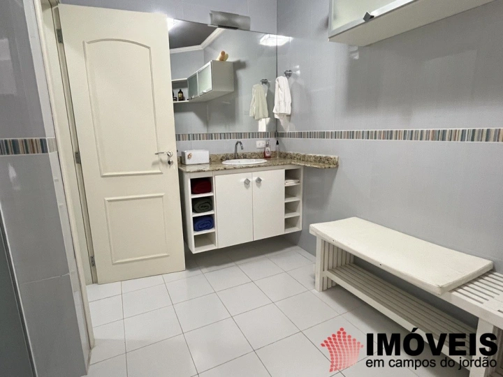 Casa Residencial para Venda - Campos do Jordão, Alto da Boa Vista - REF: 2613 Imagem da galeria de fotos: Casa Residencial para Venda - Campos do Jordão, Alto da Boa Vista - REF: 2613