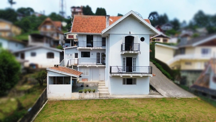 Casa Residencial para Venda - Campos do Jordão, Vila Cristina - REF: 2624 Imagem da galeria de fotos: Casa Residencial para Venda - Campos do Jordão, Vila Cristina - REF: 2624