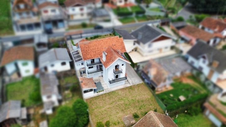 Casa Residencial para Venda - Campos do Jordão, Vila Cristina - REF: 2624 Imagem da galeria de fotos: Casa Residencial para Venda - Campos do Jordão, Vila Cristina - REF: 2624