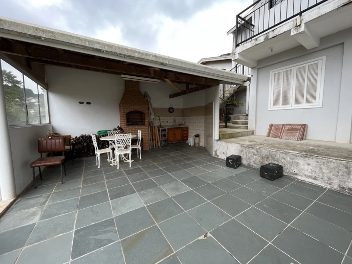 Casa Residencial para Venda - Campos do Jordão, Vila Cristina - REF: 2624 Imagem da galeria de fotos: Casa Residencial para Venda - Campos do Jordão, Vila Cristina - REF: 2624