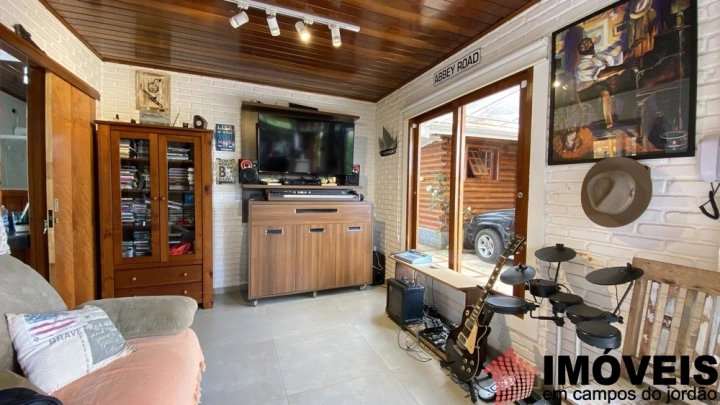 Casa Residencial para Venda - Campos do Jordão, Jardim das Pérolas - REF: 2675 Imagem da galeria de fotos: Casa Residencial para Venda - Campos do Jordão, Jardim das Pérolas - REF: 2675