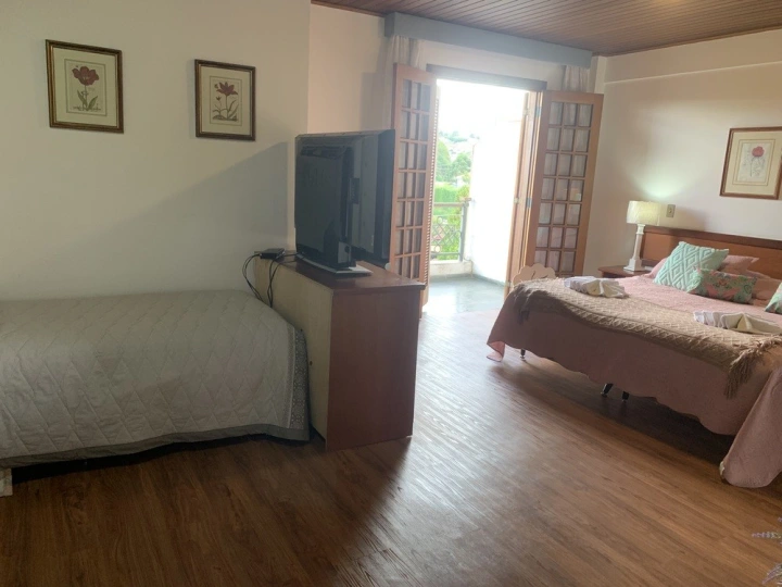 Imagem da galeria de fotos: Apartamento Residencial para Venda - Campos do Jordão, Vila Inglesa - REF: 2677