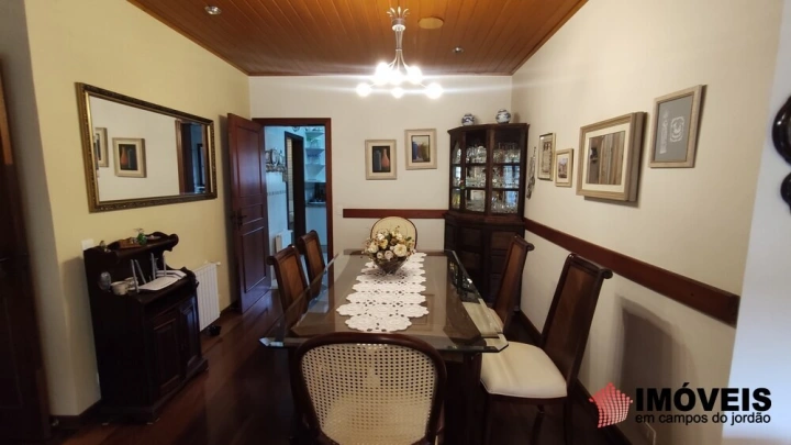 Imagem da galeria de fotos: Apartamento Residencial para Venda - Campos do Jordão, Vila Capivari - REF: 2679