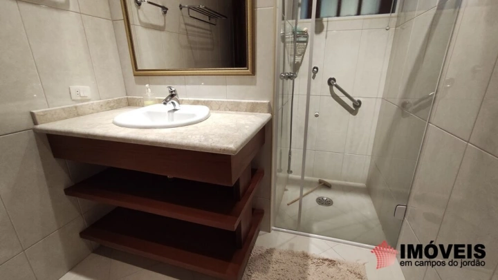 Imagem da galeria de fotos: Apartamento Residencial para Venda - Campos do Jordão, Vila Capivari - REF: 2679