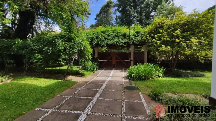 Imagem da galeria de fotos: Apartamento Residencial para Venda - Campos do Jordão, Vila Capivari - REF: 2679