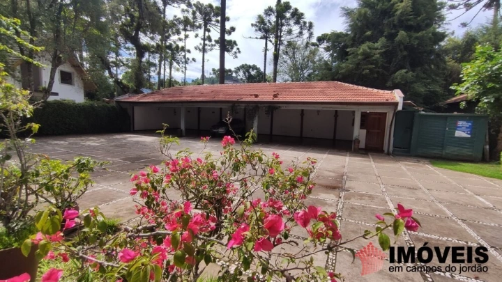 Imagem da galeria de fotos: Apartamento Residencial para Venda - Campos do Jordão, Vila Capivari - REF: 2679