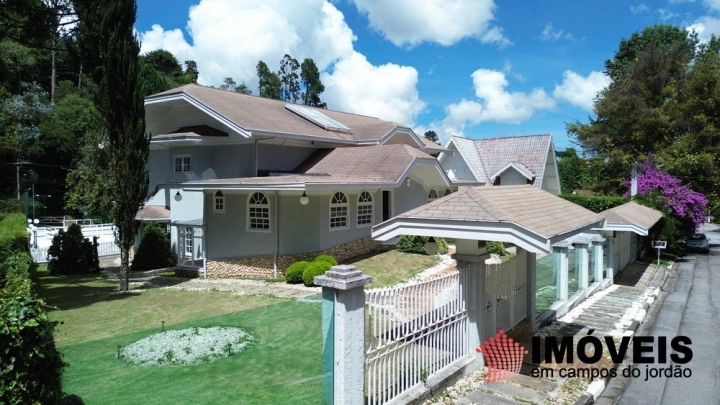 Casa Residencial para Venda - Campos do Jordão, Alto do Capivari - REF: 2680 Imagem da galeria de fotos: Casa Residencial para Venda - Campos do Jordão, Alto do Capivari - REF: 2680