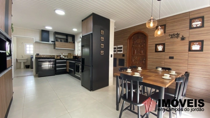 Casa Residencial para Venda - Campos do Jordão, Alto do Capivari - REF: 2680 Imagem da galeria de fotos: Casa Residencial para Venda - Campos do Jordão, Alto do Capivari - REF: 2680