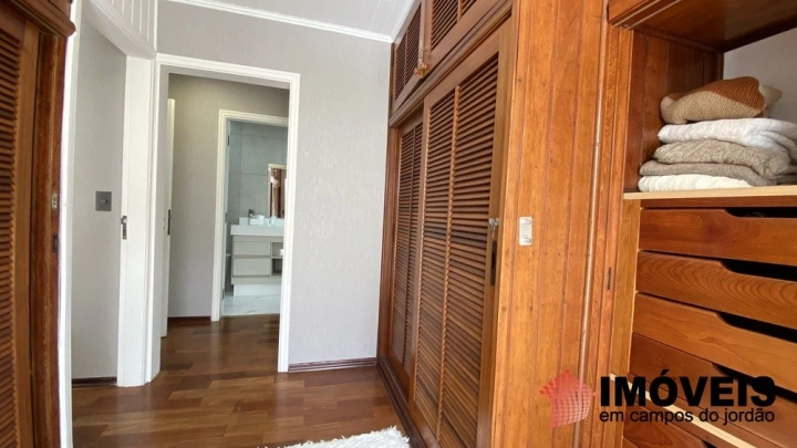 Casa Residencial para Venda - Campos do Jordão, Alto do Capivari - REF: 2680 Imagem da galeria de fotos: Casa Residencial para Venda - Campos do Jordão, Alto do Capivari - REF: 2680