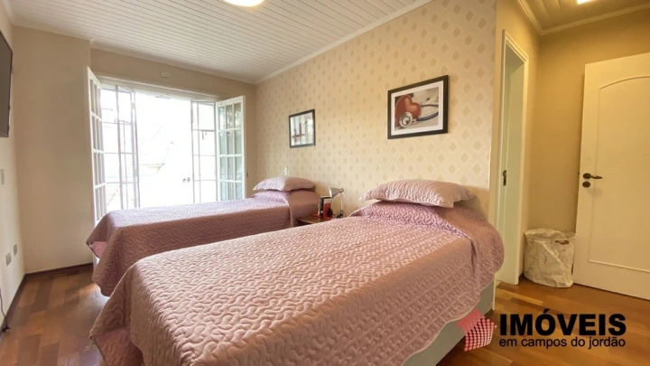 Casa Residencial para Venda - Campos do Jordão, Alto do Capivari - REF: 2680 Imagem da galeria de fotos: Casa Residencial para Venda - Campos do Jordão, Alto do Capivari - REF: 2680