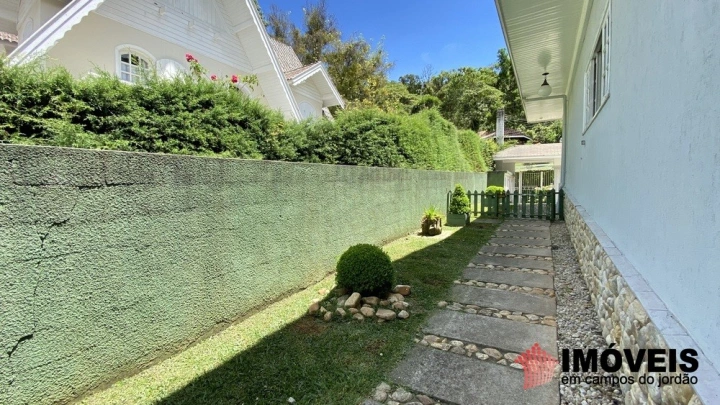 Casa Residencial para Venda - Campos do Jordão, Alto do Capivari - REF: 2680 Imagem da galeria de fotos: Casa Residencial para Venda - Campos do Jordão, Alto do Capivari - REF: 2680