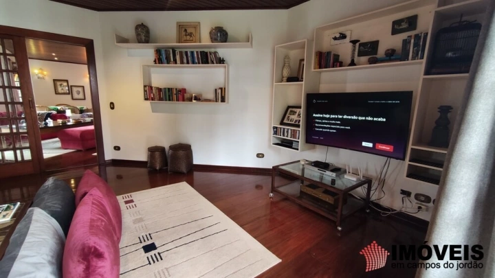 Imagem da galeria de fotos: Casa Residencial para Venda - Campos do Jordão, Alto da Vila Inglesa - REF: CA0237