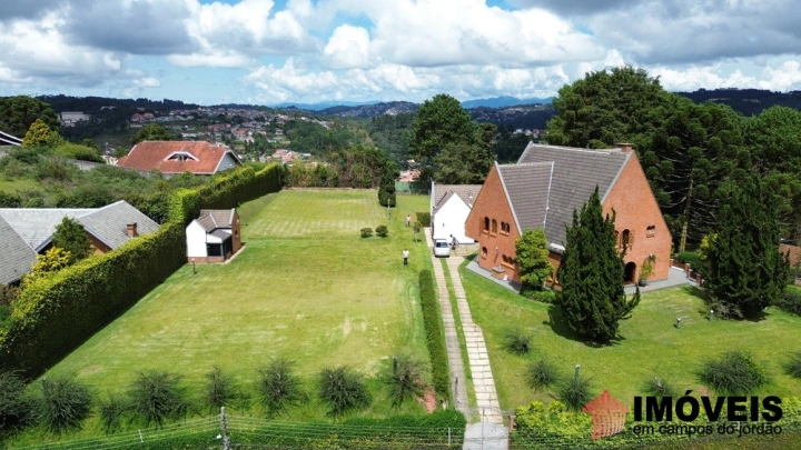 Imagem da galeria de fotos: Casa Residencial para Venda - Campos do Jordão, Alto da Vila Inglesa - REF: CA0237