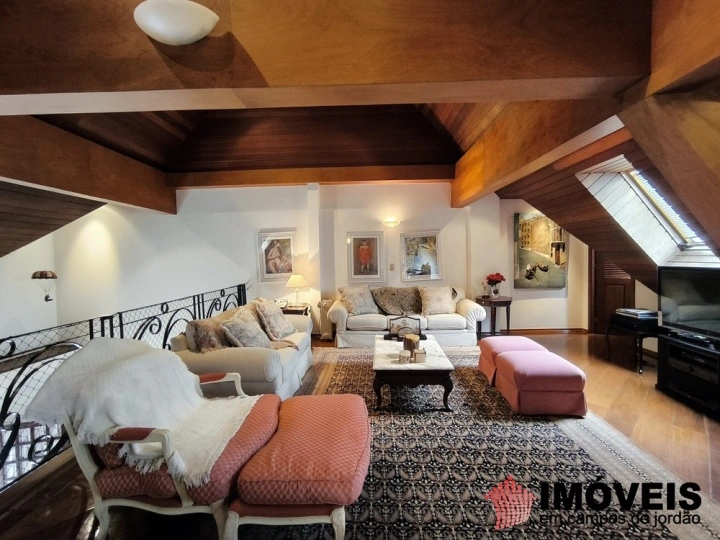 Apartamento Residencial para Venda - Campos do Jordão, Vila Capivari - REF: 2950 Imagem da galeria de fotos: Apartamento Residencial para Venda - Campos do Jordão, Vila Capivari - REF: 2950