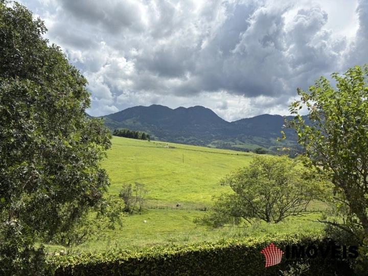 Casa Residencial para Venda - Campos do Jordão, São Bento do Sapucaí - REF: 2943 Imagem da galeria de fotos: Casa Residencial para Venda - Campos do Jordão, São Bento do Sapucaí - REF: 2943