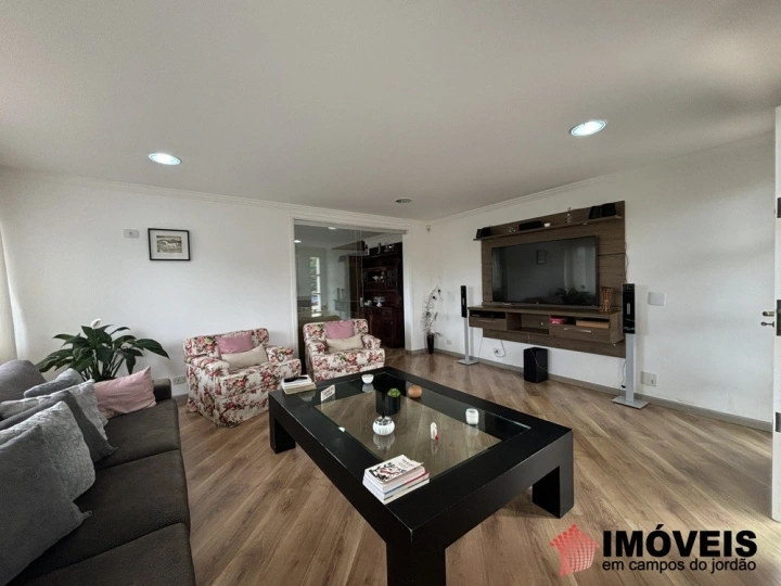 Casa Residencial para Venda - Campos do Jordão, Vila Nova Suiça - REF: 2917 Imagem da galeria de fotos: Casa Residencial para Venda - Campos do Jordão, Vila Nova Suiça - REF: 2917