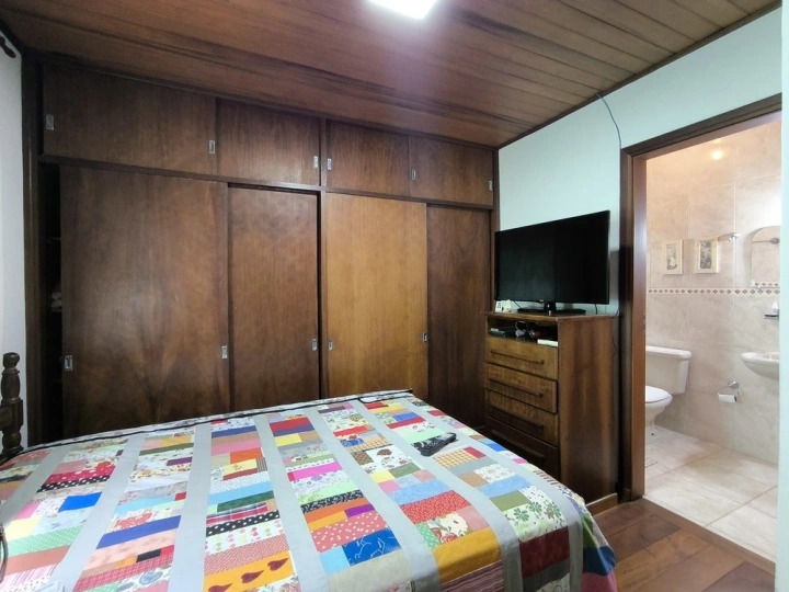 Casa Residencial para Venda - Campos do Jordão, Vila Matilde - REF: 2916 Imagem da galeria de fotos: Casa Residencial para Venda - Campos do Jordão, Vila Matilde - REF: 2916