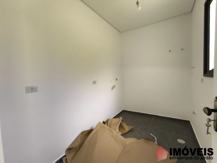 Casa Residencial para Venda - Campos do Jordão, Morro do Elefante - REF: 2905 Imagem da galeria de fotos: Casa Residencial para Venda - Campos do Jordão, Morro do Elefante - REF: 2905