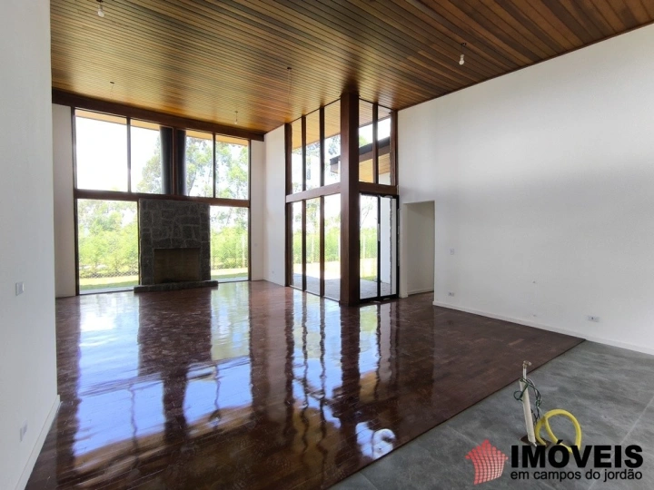 Casa Residencial para Venda - Campos do Jordão, Morro do Elefante - REF: 2905 Imagem da galeria de fotos: Casa Residencial para Venda - Campos do Jordão, Morro do Elefante - REF: 2905