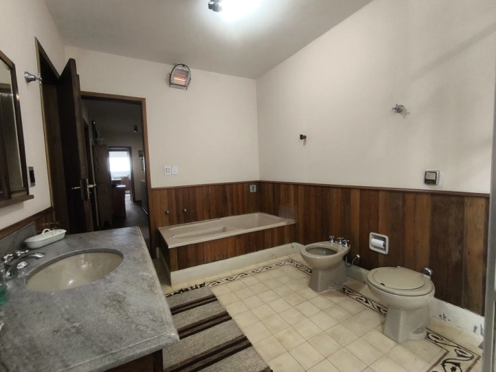 Casa Residencial para Venda - Campos do Jordão, Chantal I e II - REF: 2892 Imagem da galeria de fotos: Casa Residencial para Venda - Campos do Jordão, Chantal I e II - REF: 2892