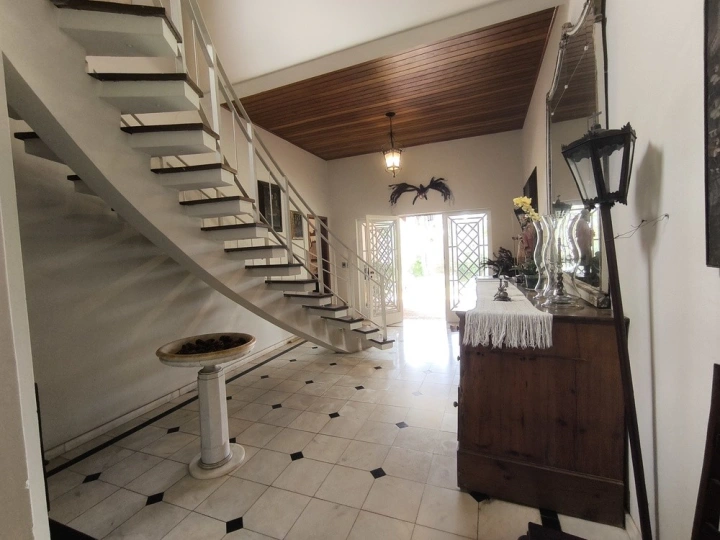 Casa Residencial para Venda - Campos do Jordão, Chantal I e II - REF: 2892 Imagem da galeria de fotos: Casa Residencial para Venda - Campos do Jordão, Chantal I e II - REF: 2892