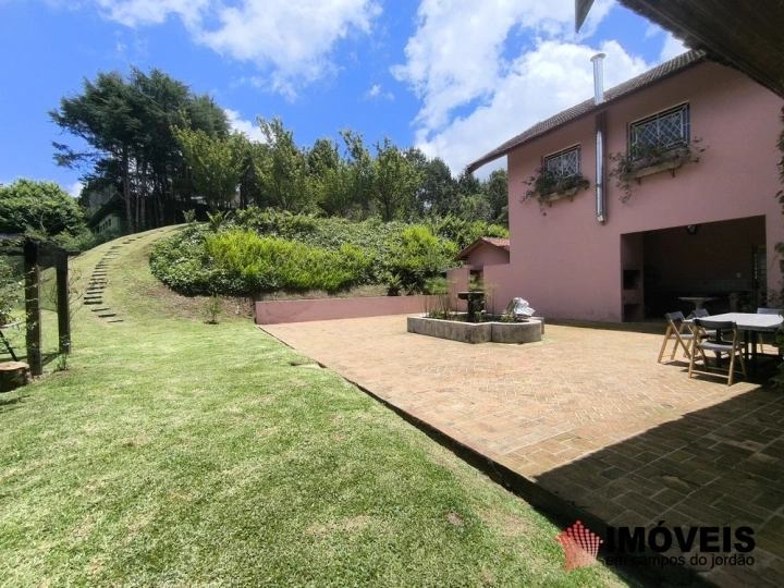 Casa Residencial para Venda - Campos do Jordão, Chantal I e II - REF: 2892 Imagem da galeria de fotos: Casa Residencial para Venda - Campos do Jordão, Chantal I e II - REF: 2892