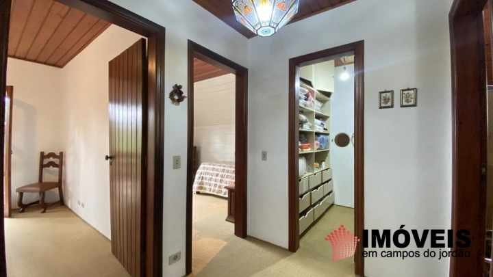 Casa Residencial para Venda - Campos do Jordão, Alto do Capivari - REF: 2862 Imagem da galeria de fotos: Casa Residencial para Venda - Campos do Jordão, Alto do Capivari - REF: 2862