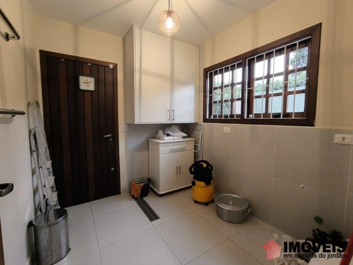 Casa Residencial para Venda - Campos do Jordão, Vila Everest - REF: 2861 Imagem da galeria de fotos: Casa Residencial para Venda - Campos do Jordão, Vila Everest - REF: 2861