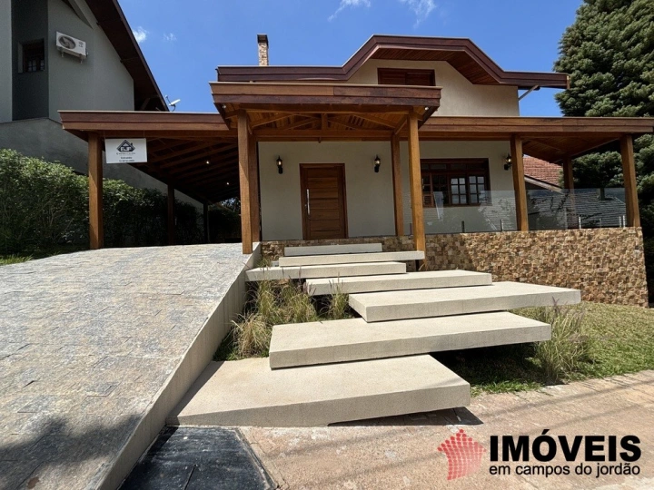 Casa Residencial para Venda - Campos do Jordão, Alto do Capivari - REF: 2855 Imagem da galeria de fotos: Casa Residencial para Venda - Campos do Jordão, Alto do Capivari - REF: 2855