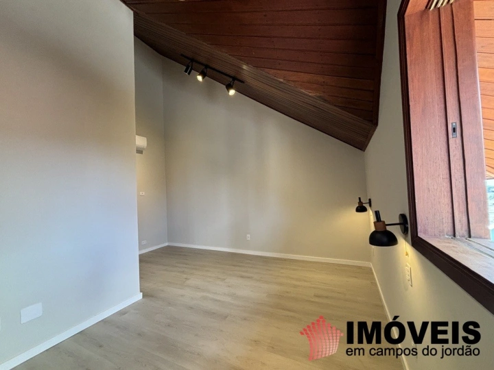 Casa Residencial para Venda - Campos do Jordão, Alto do Capivari - REF: 2855 Imagem da galeria de fotos: Casa Residencial para Venda - Campos do Jordão, Alto do Capivari - REF: 2855