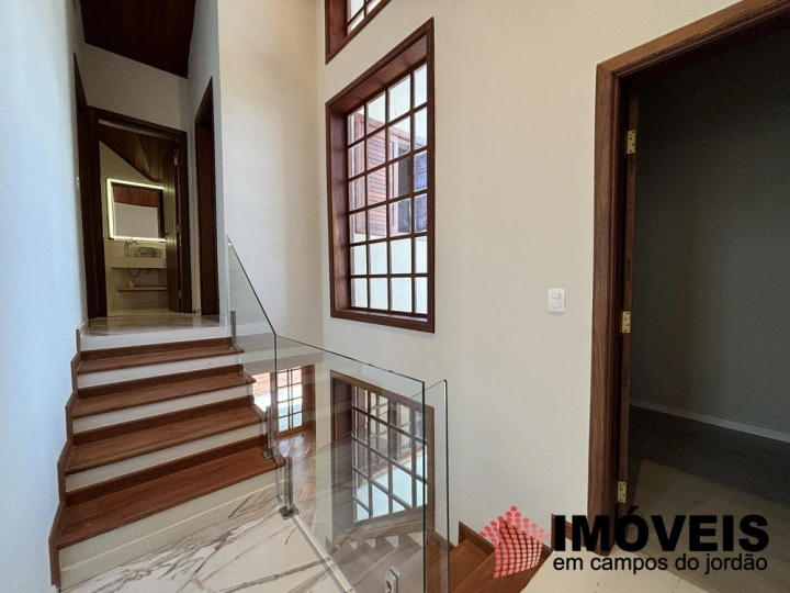 Casa Residencial para Venda - Campos do Jordão, Alto do Capivari - REF: 2855 Imagem da galeria de fotos: Casa Residencial para Venda - Campos do Jordão, Alto do Capivari - REF: 2855