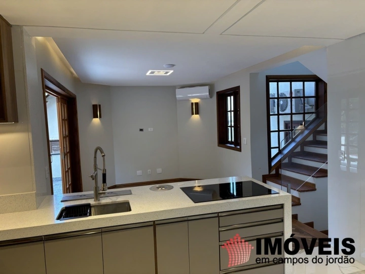 Casa Residencial para Venda - Campos do Jordão, Alto do Capivari - REF: 2855 Imagem da galeria de fotos: Casa Residencial para Venda - Campos do Jordão, Alto do Capivari - REF: 2855