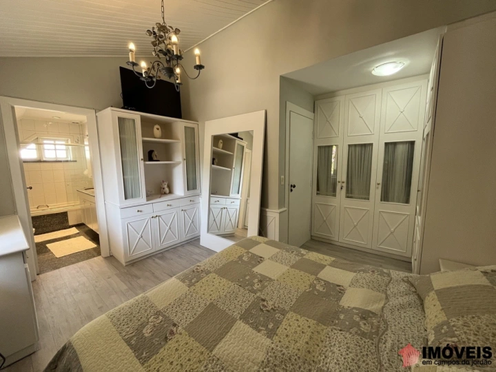 Casa Residencial para Venda - Campos do Jordão, Alto do Capivari - REF: 2811 Imagem da galeria de fotos: Casa Residencial para Venda - Campos do Jordão, Alto do Capivari - REF: 2811