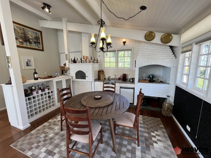 Casa Residencial para Venda - Campos do Jordão, Alto do Capivari - REF: 2811 Imagem da galeria de fotos: Casa Residencial para Venda - Campos do Jordão, Alto do Capivari - REF: 2811